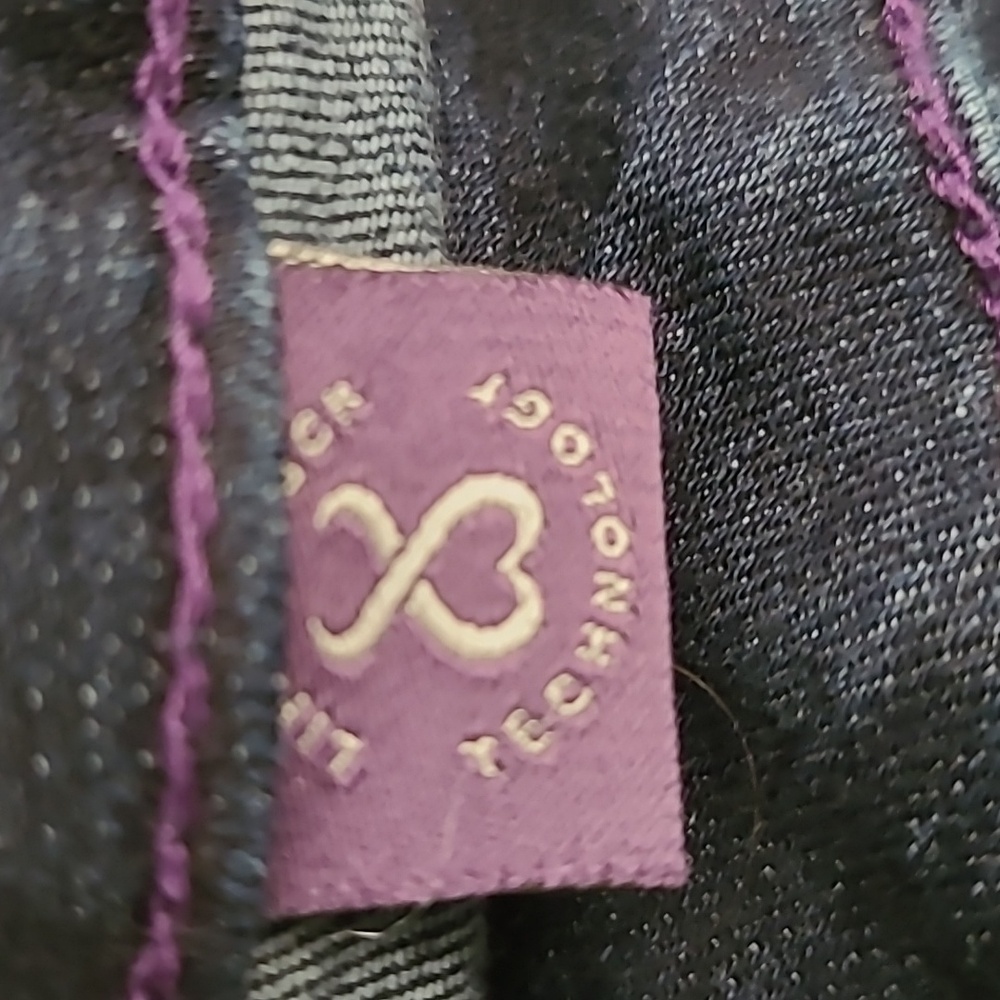 NYDJ Dark Indigo Straight Leg Jeans EUC - Picture 3 of 16